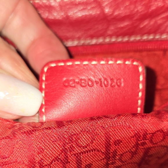 Christian Dior Vibrant Red Pebbled Leather Shoulder Bag with Silver CD Plate - Picture 16 of 17